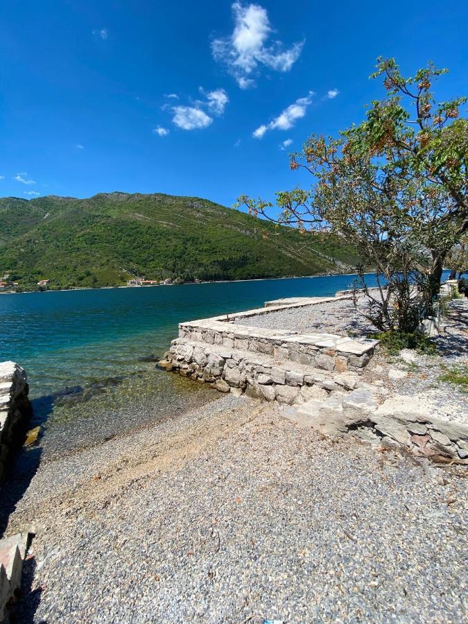 Oldhouse Vucinovic Apartment Tivat Exterior photo